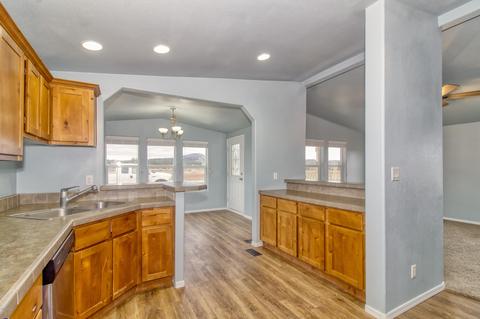 178 Pinecrest Trl, Williams, AZ 86046 photo 2