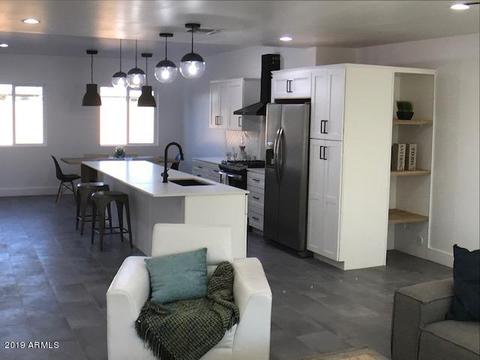 3506 E Cheery Lynn Rd, Phoenix, AZ 85018 photo 2