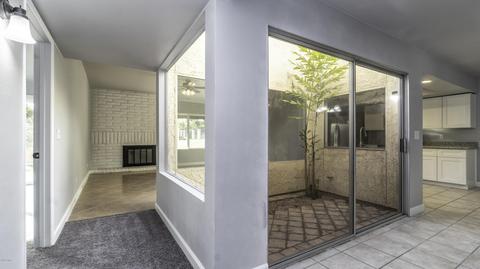 11230 S Tomi Dr, Phoenix, AZ 85044 photo 8