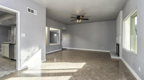 11230 S Tomi Dr, Phoenix, AZ 85044 photo 19
