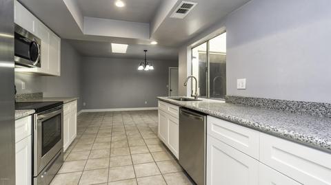 11230 S Tomi Dr, Phoenix, AZ 85044 photo 17
