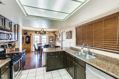 4163 E Anderson Dr, Phoenix, AZ 85032 photo 11