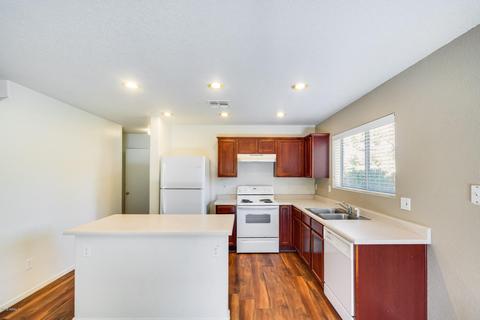 8519 E Keats Ave, Mesa, AZ 85209 photo 3