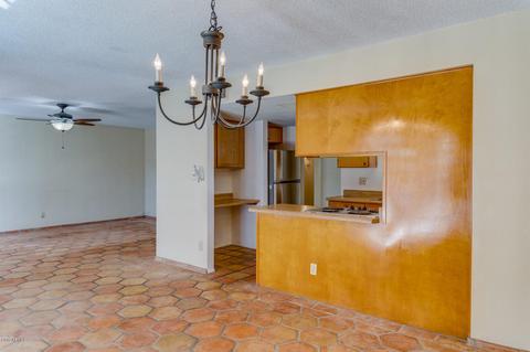 2333 E Paradise Dr, Phoenix, AZ 85028 photo 10