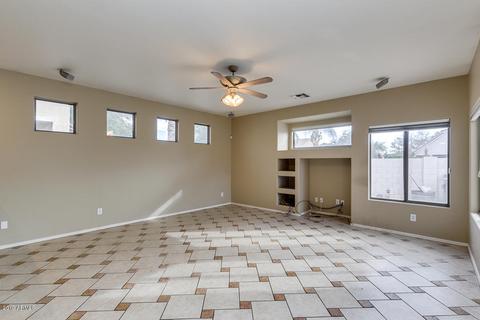 241 W Brooks St, Gilbert, AZ 85233 photo 8