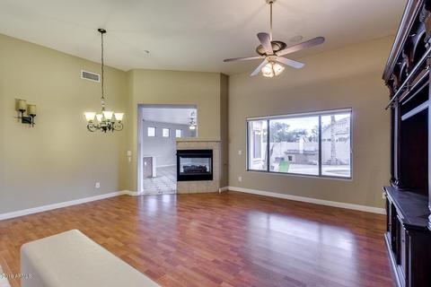 241 W Brooks St, Gilbert, AZ 85233 photo 5