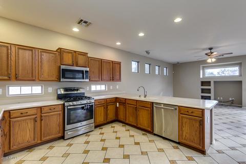 241 W Brooks St, Gilbert, AZ 85233 photo 14