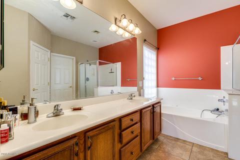 241 W Brooks St, Gilbert, AZ 85233 photo 20