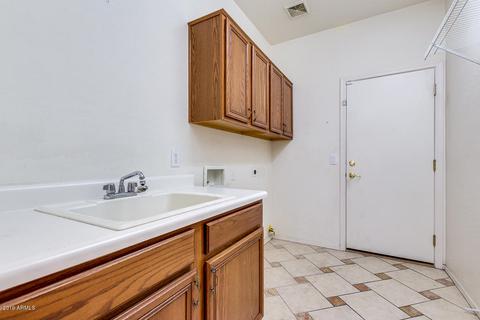 241 W Brooks St, Gilbert, AZ 85233 photo 25
