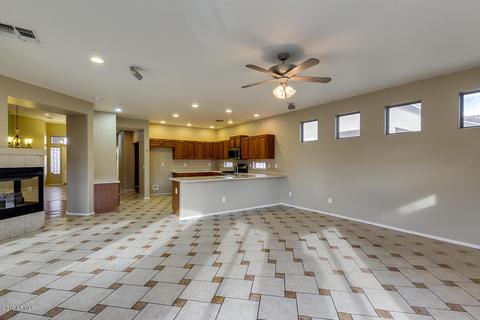 241 W Brooks St, Gilbert, AZ 85233 photo 11