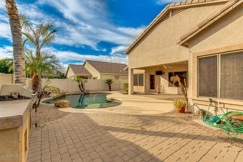 241 W Brooks St, Gilbert, AZ 85233 photo 32