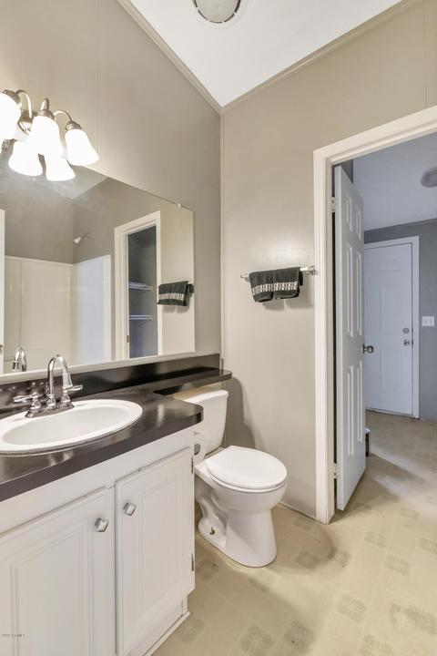 2285 E Cody St, Apache Junction, AZ 85119 photo 19