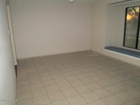 6555 N 40th Dr, Phoenix, AZ 85019 photo 3