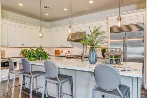 3934 E Crittenden Ln, Phoenix, AZ 85018 photo 13