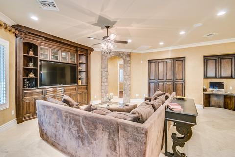 2962 E Robin Ln, Gilbert, AZ 85296 photo 28