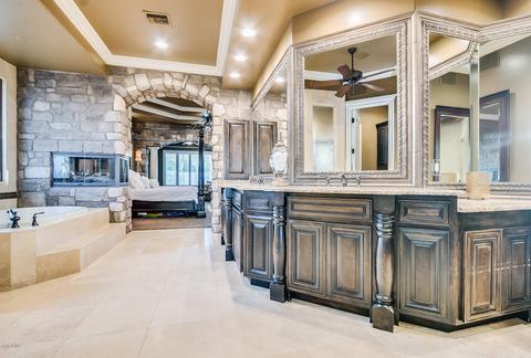 2962 E Robin Ln, Gilbert, AZ 85296 photo 46