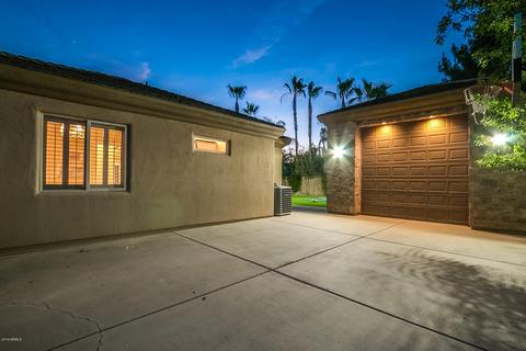 2962 E Robin Ln, Gilbert, AZ 85296 photo 89