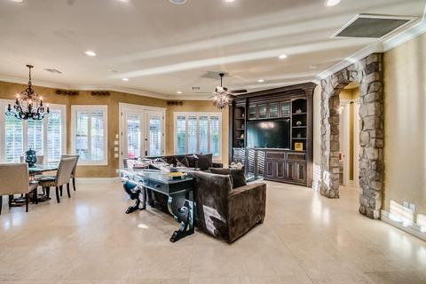 2962 E Robin Ln, Gilbert, AZ 85296 photo 25