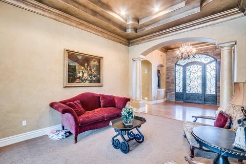 2962 E Robin Ln, Gilbert, AZ 85296 photo 10
