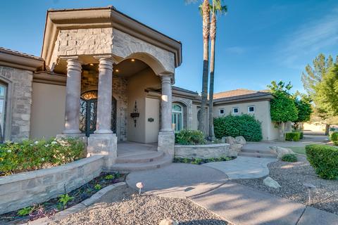 2962 E Robin Ln, Gilbert, AZ 85296 photo 6