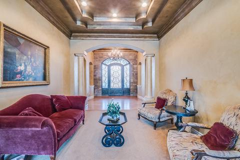 2962 E Robin Ln, Gilbert, AZ 85296 photo 11