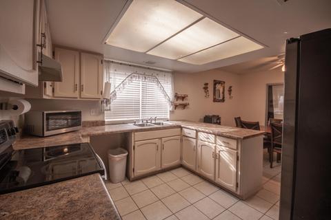 7624 W Wolf St, Phoenix, AZ 85033 photo 8