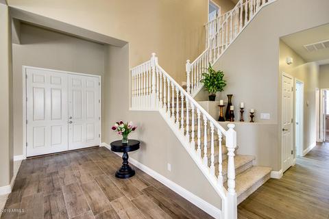 77 E Louis Way, Tempe, AZ 85284 photo 2