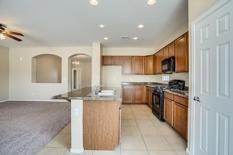 3072 E Palmdale Ln, Gilbert, AZ 85298 photo 2