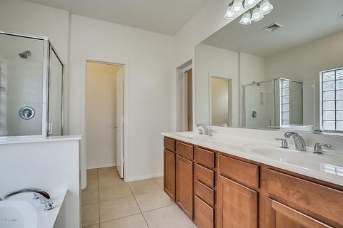 3072 E Palmdale Ln, Gilbert, AZ 85298 photo 13