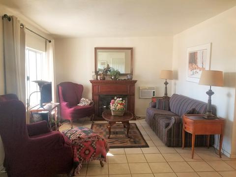 842 S Lawson Dr, Apache Junction, AZ 85120 photo 2