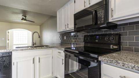2831 E Waltann Ln #2, Phoenix, AZ 85032 photo 1