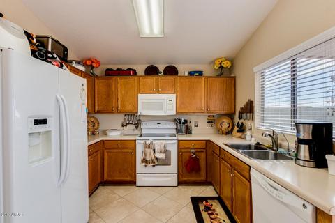 921 E Greenlee Ave, Apache Junction, AZ 85119 photo 17