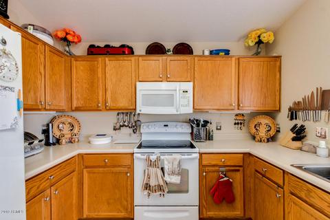 921 E Greenlee Ave, Apache Junction, AZ 85119 photo 18