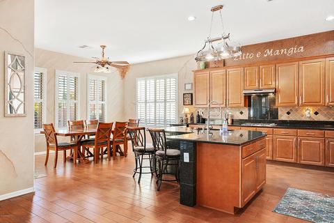 943 E Benrich Dr, Gilbert, AZ 85295 photo 6