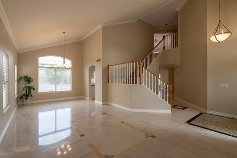 3520 E Topeka Dr, Phoenix, AZ 85050 photo 2