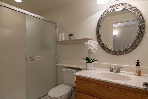 3520 E Topeka Dr, Phoenix, AZ 85050 photo 7