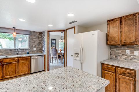 430 E Topeka Dr, Phoenix, AZ 85024 photo 13