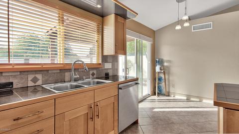 2863 E Irwin Ave, Mesa, AZ 85204 photo 11