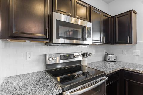 738 E Constance Way, Phoenix, AZ 85042 photo 9