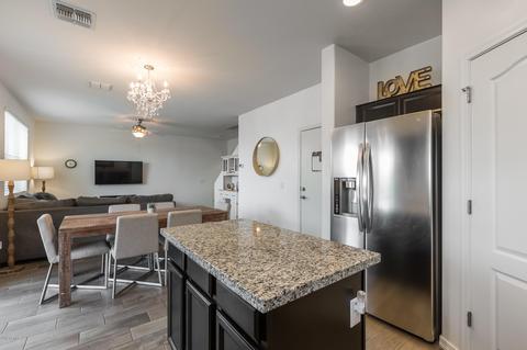 738 E Constance Way, Phoenix, AZ 85042 photo 10