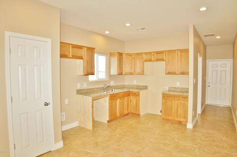 2760 E Chipman Rd, Phoenix, AZ 85040 photo 6