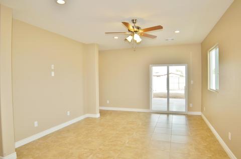 2760 E Chipman Rd, Phoenix, AZ 85040 photo 8