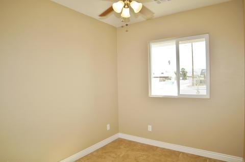 2760 E Chipman Rd, Phoenix, AZ 85040 photo 4
