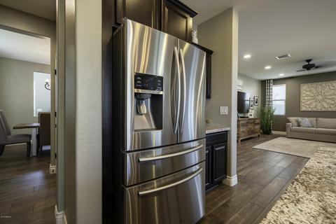 4374 E Amber Ln, Gilbert, AZ 85296 photo 9