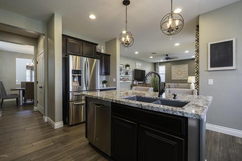 4374 E Amber Ln, Gilbert, AZ 85296 photo 5
