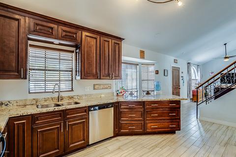 325 E Renee Dr, Phoenix, AZ 85024 photo 5