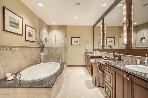 2211 E Camelback Rd #1203, Phoenix, AZ 85016 photo 18