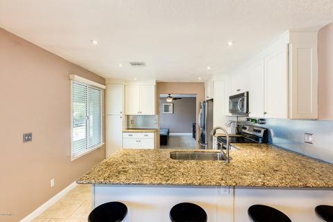 2209 W Maple Dr, Phoenix, AZ 85027 photo 4