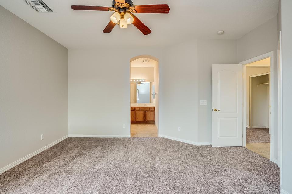  3610 S Springs Dr, Chandler, AZ 85286 photo 14