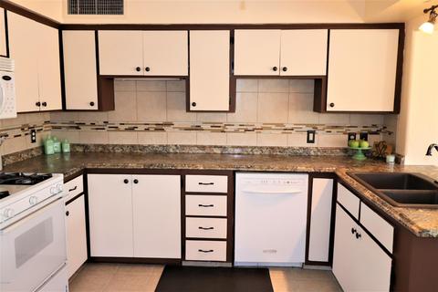 2028 W Aster Dr, Phoenix, AZ 85029 photo 4